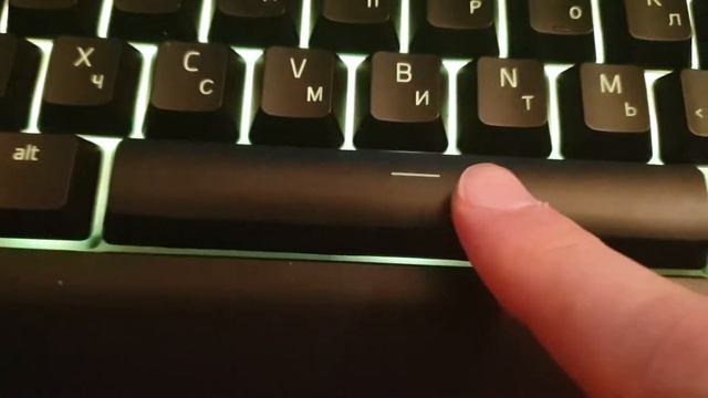 как скрипит пробел у клавиатуры Razer cynosa v2 смотреть онлайн