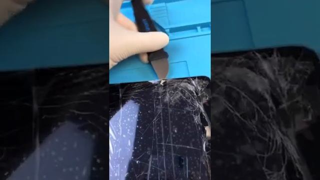iPad 5 was given the gift of a second chance #ipadrepair #iphonerepair #apple #Boo смотреть онлайн