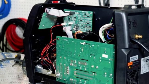 Сварог REAL SMART MIG 200 (N2A5)