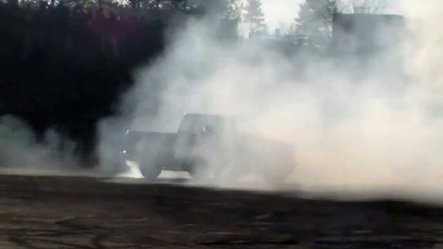 Chevy Truck 454 SS-turkey burn 2011 смотреть онлайн