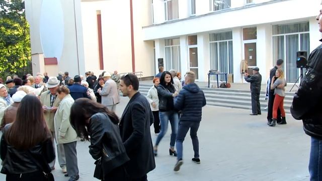 Танцы в Гомеле смотреть онлайн