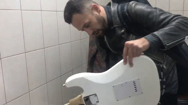 Гитара в ручную кладь guitar in the cabin смотреть онлайн