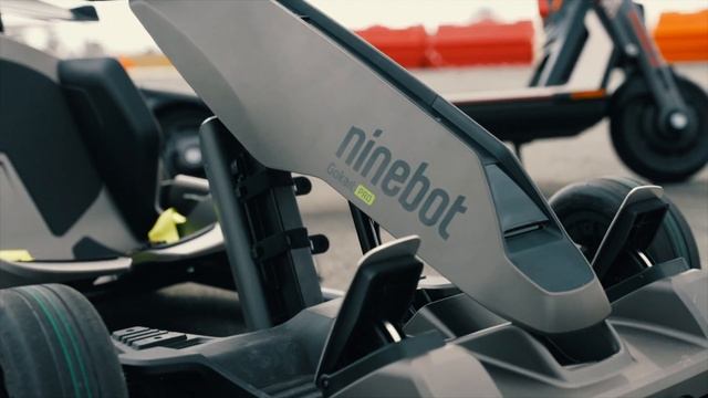 Segway-Ninebot High Performance Electrical Scooter Range смотреть онлайн