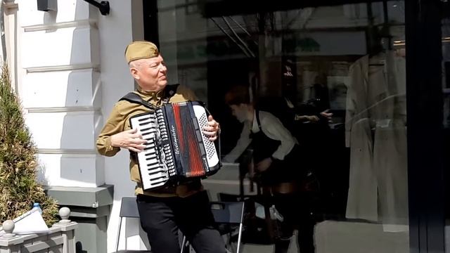 "Белый танец" (музыка вновь слышна ...) (аккордеон). смотреть онлайн