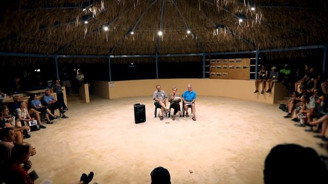 Guy's Amphitheatre смотреть онлайн