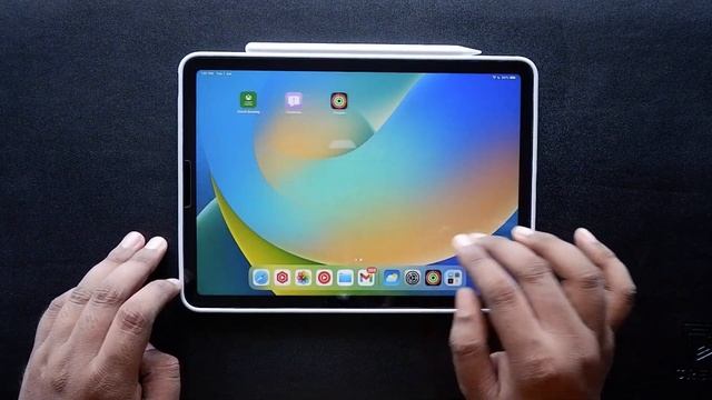 iPadOS 16 On iPad Air (4th Gen)! How to Install? Changes and Performance! [2022] смотреть онлайн