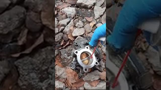 Чистка дроссельной заслонки на Двигателе B15D2 Дэу джентра смотреть онлайн