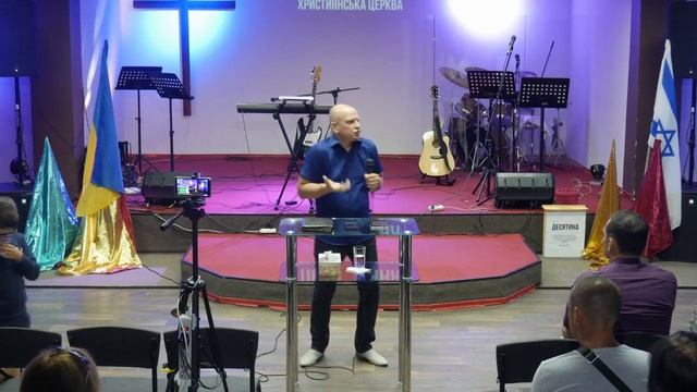 Пастор Артём Даценко, в церкви "Помазание" смотреть онлайн