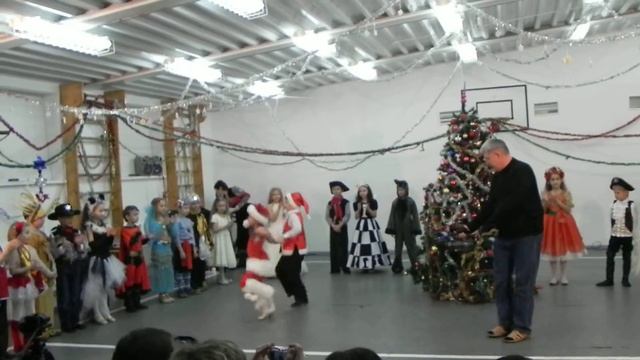 Влад и Лиза. Хмельницкий, Jingle Bells смотреть онлайн