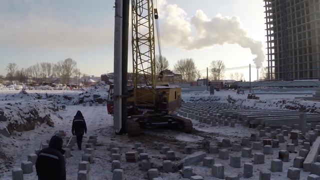 19.02.15 г. на строительной площадке микрорайона "Ясный берег" смотреть онлайн