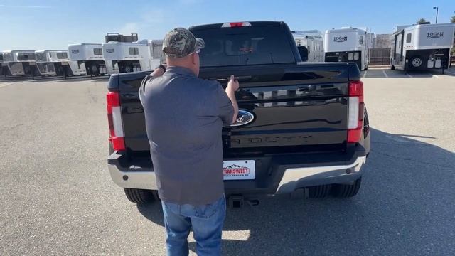 Ford F-350 Lariat Super Duty FX4 - 5U230405 смотреть онлайн