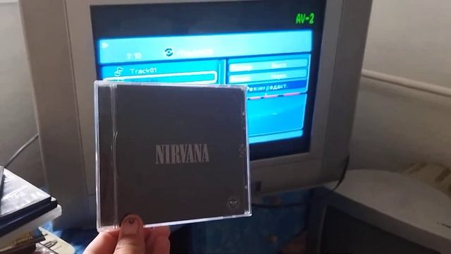 включаем нирвану на старом dvd плеере. смотреть онлайн