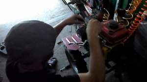 Замена сальников клапанов мотоблока5-9 лошадей жрёт масло .