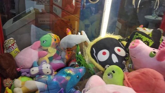 Играем в хватайку и дарим игрушку подписчикам смотреть онлайн