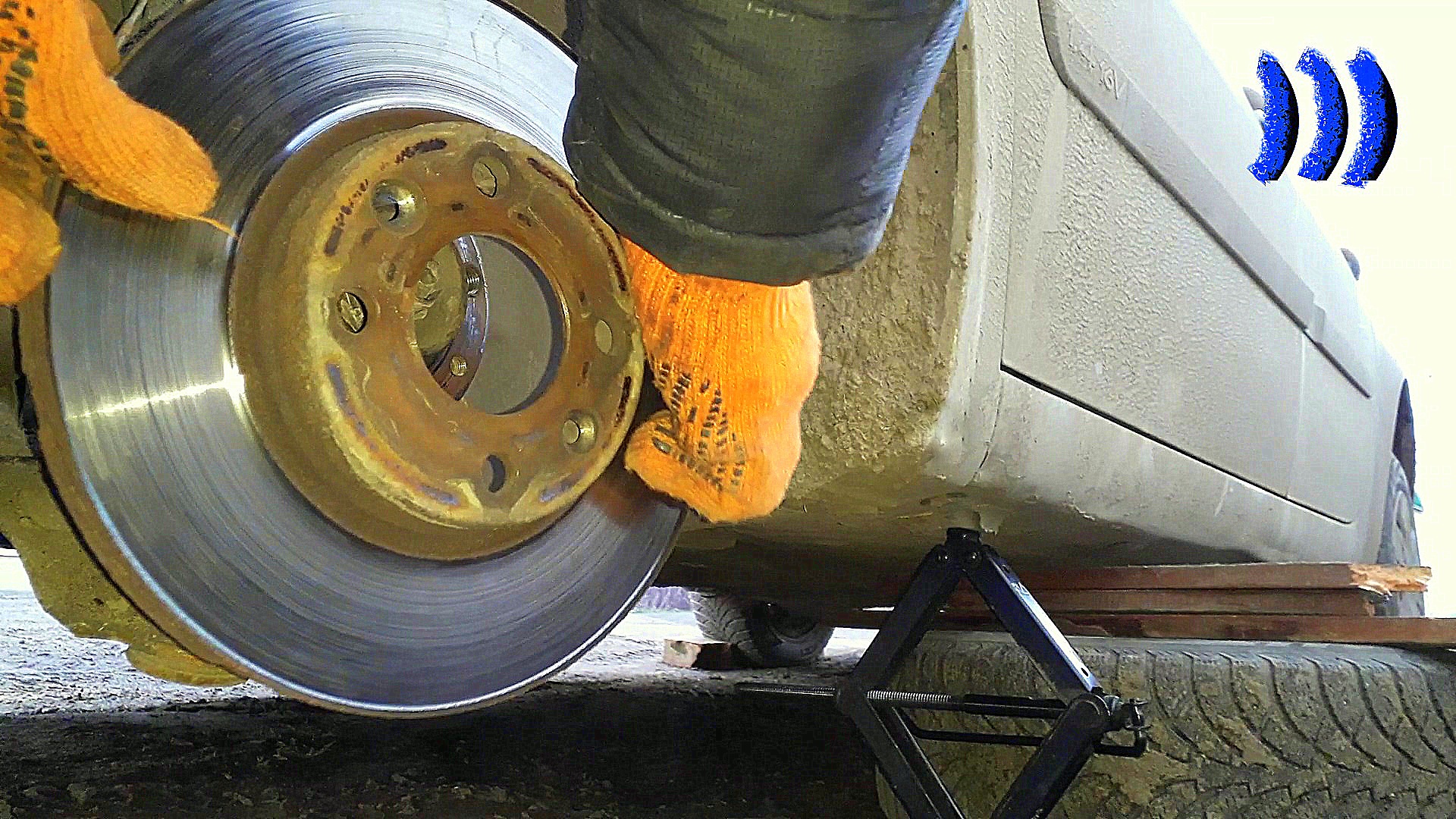 Когда точно нужен ремонт тормозов? Признаки неисправности в тормозной системе смотреть онлайн