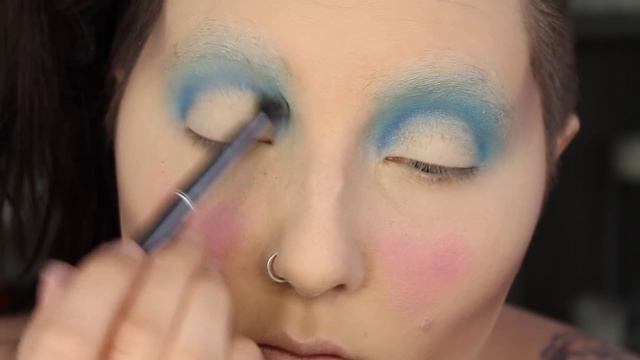 Vampire Queen of Hearts Wonderland Makeup Tutorial смотреть онлайн