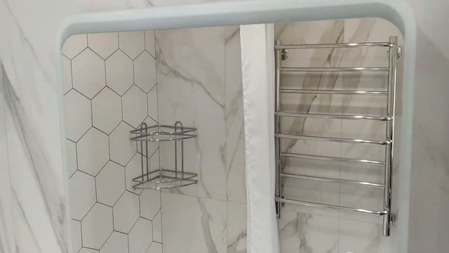 Ремонт ванной комнаты в Оренбурге. Облицовка стен крупно форматным керамогранитом 120Х60 в санузле смотреть онлайн