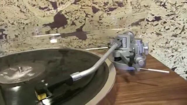 Yamaha GT-2000L mit Nagaoka MP-110 смотреть онлайн