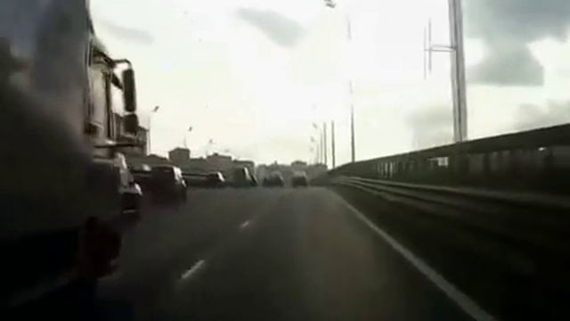 В Асмолов - Лихач смотреть онлайн