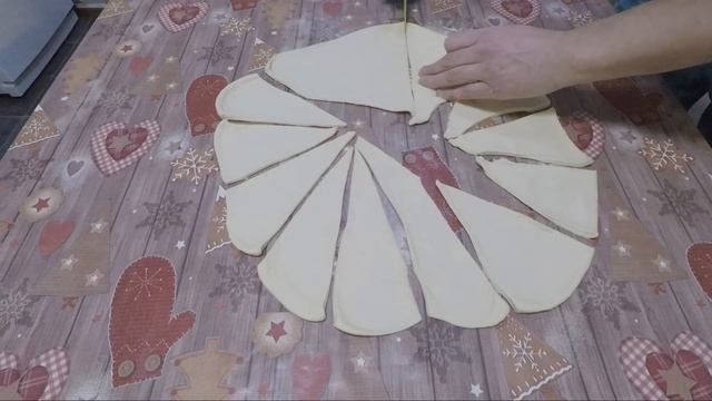 Сосиски в тесте смотреть онлайн