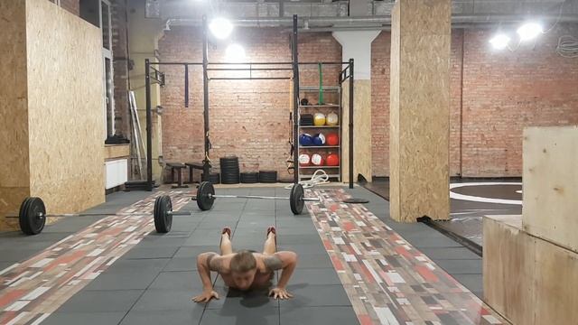 100 бёрпи на фруктах ;) смотреть онлайн