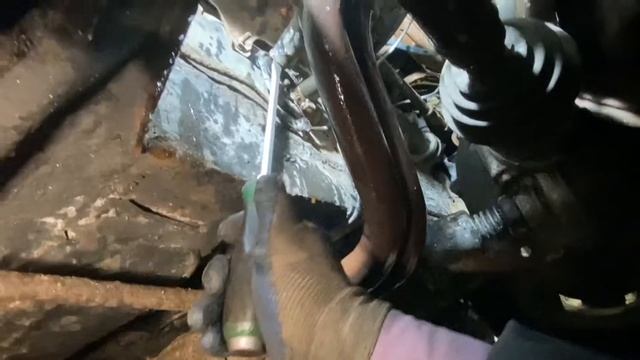 Замена патрубок радиатора печки ВАЗ 2108, 2109 смотреть онлайн