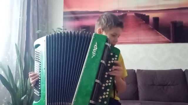 Обзор На Баян "Москва " смотреть онлайн