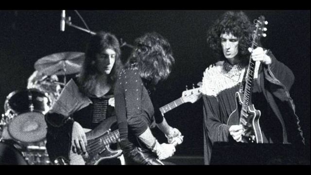 Queen "father to son" live at the rainbow theatre 31.03.74 true version. смотреть онлайн