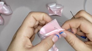 Бантики из атласной ленты 2,5 см.