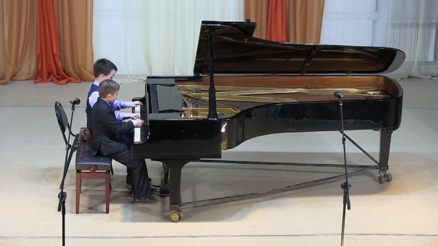 Отчетный концерт отделения фортепиано 2019 смотреть онлайн
