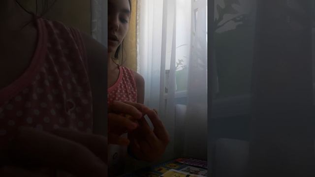 Бумажные сюрпризы! Простите что не чего не видно просто я ещё не знаю как поставить телефон😥 смотреть онлайн