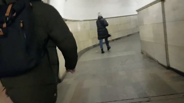 Москва переход с метро Александровский сад на метро Арбатская синяя ветвь смотреть онлайн