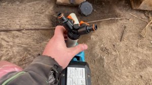 Как поливать рассаду удобно и быстро. Делаем полив с еврокуба.