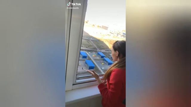 Выпил антисептик. Приколы из TikTok смотреть онлайн