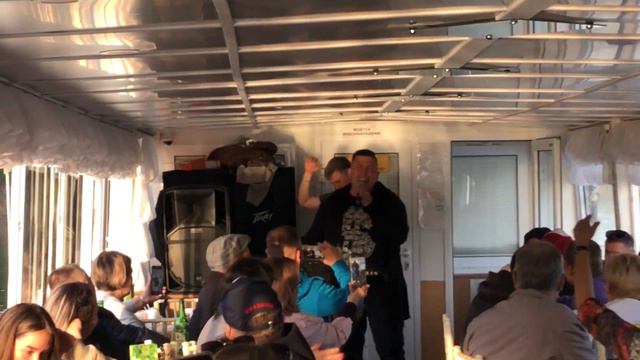 Отдых на теплоходе. Хустутдинов смотреть онлайн
