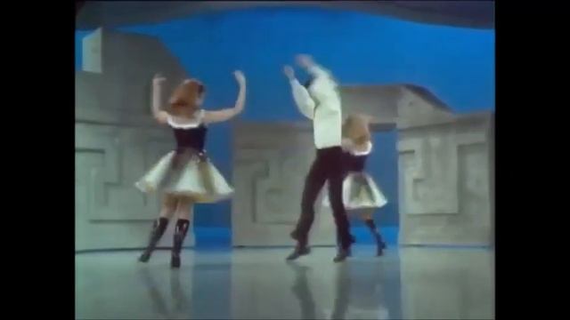 Dancer. Zorba The Greek. Zorbas Dance. George Chakiris. The Carol Burnett Show смотреть онлайн