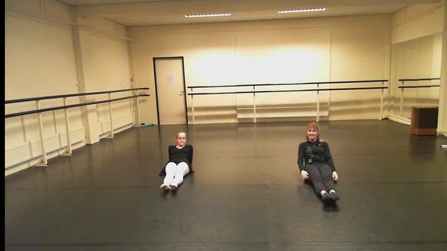 Focus iDance - Ballet (6-8 jaar) - Beginners - Les 2 смотреть онлайн