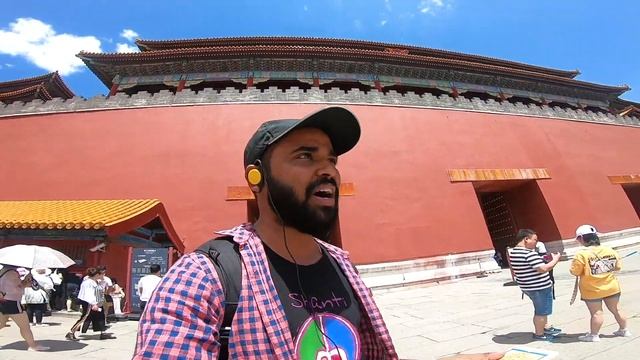 Inside The Forbidden City of China смотреть онлайн