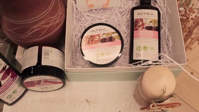 Подарочный набор INTRA смотреть онлайн