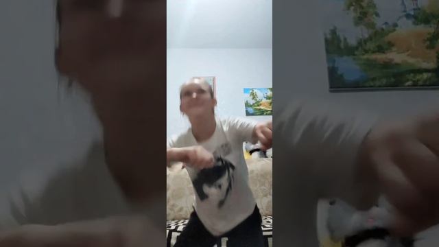 Месяц как я занимаюсь спортом. смотреть онлайн