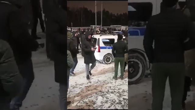 Садовод Полиция. смотреть онлайн