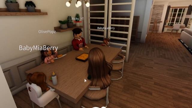 Top 10 Most Popular Roblox Games of 2021 So Far! смотреть онлайн