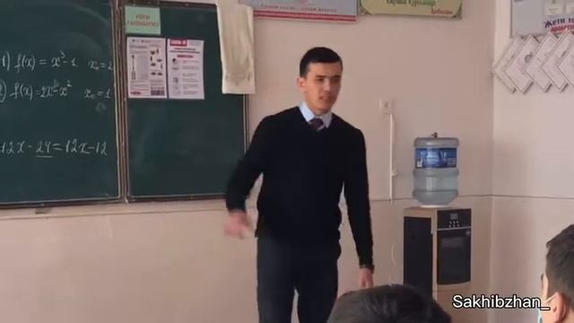 Видео посвящается тем кто проспал 10 лет школьных времён! смотреть онлайн