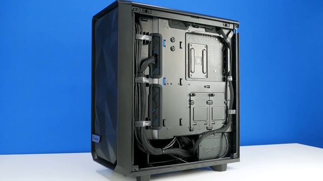 Разбор Fractal Meshify 2 Compact by RHW! смотреть онлайн