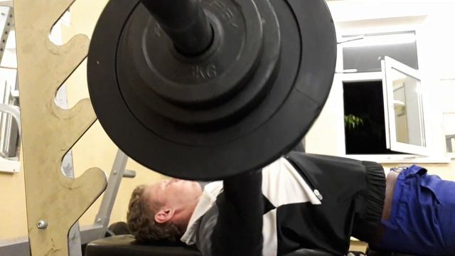Жим лежа 75кг на 11,5 меня придавило( смотреть онлайн