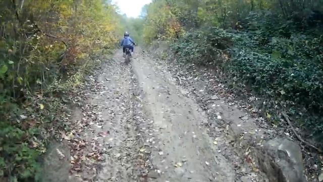 Покатуха після дождя!! Їдемо за хардом. На Geon X-road 200  и питбайк 125.  I часть