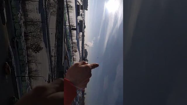 Монах Костя-Каскадёр на крыше работы на батуте.!пролет а Airbus A380 вроде, прямо рядом! Выходной..