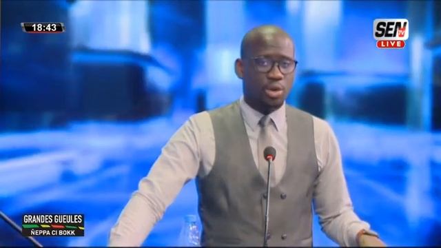 VIOLENCE POLICIERE : Serigne Niang , On vue des FDS Tiré sur des Manifestants Sans défense... смотреть онлайн