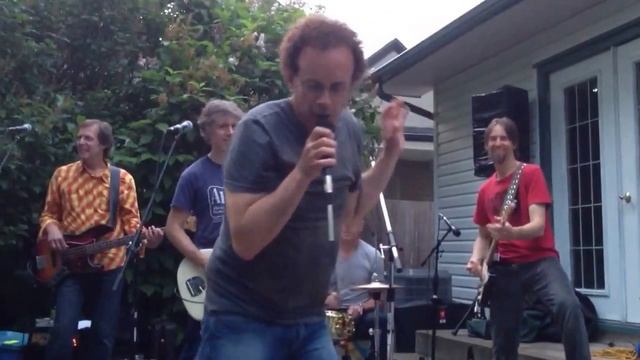 The Odds and Kevin McDonald -Passive Aggressive смотреть онлайн