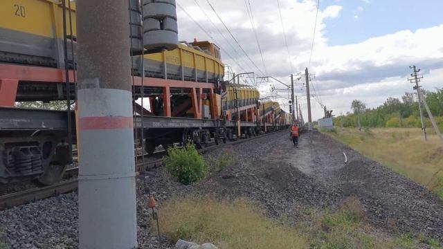 Машина ЩОМ (обзор), капитальный ремонт ЖД путей на перегоне Тумак - Тамерлан. Челябинская область. смотреть онлайн
